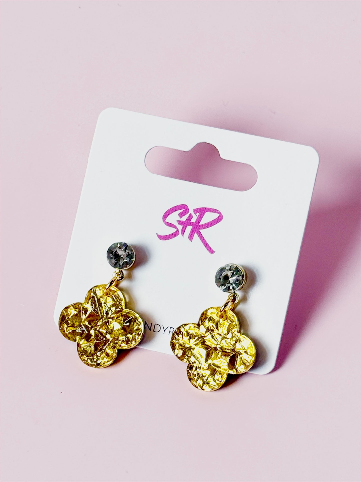 Gold Lamé Petite Quatrefoil Dangle