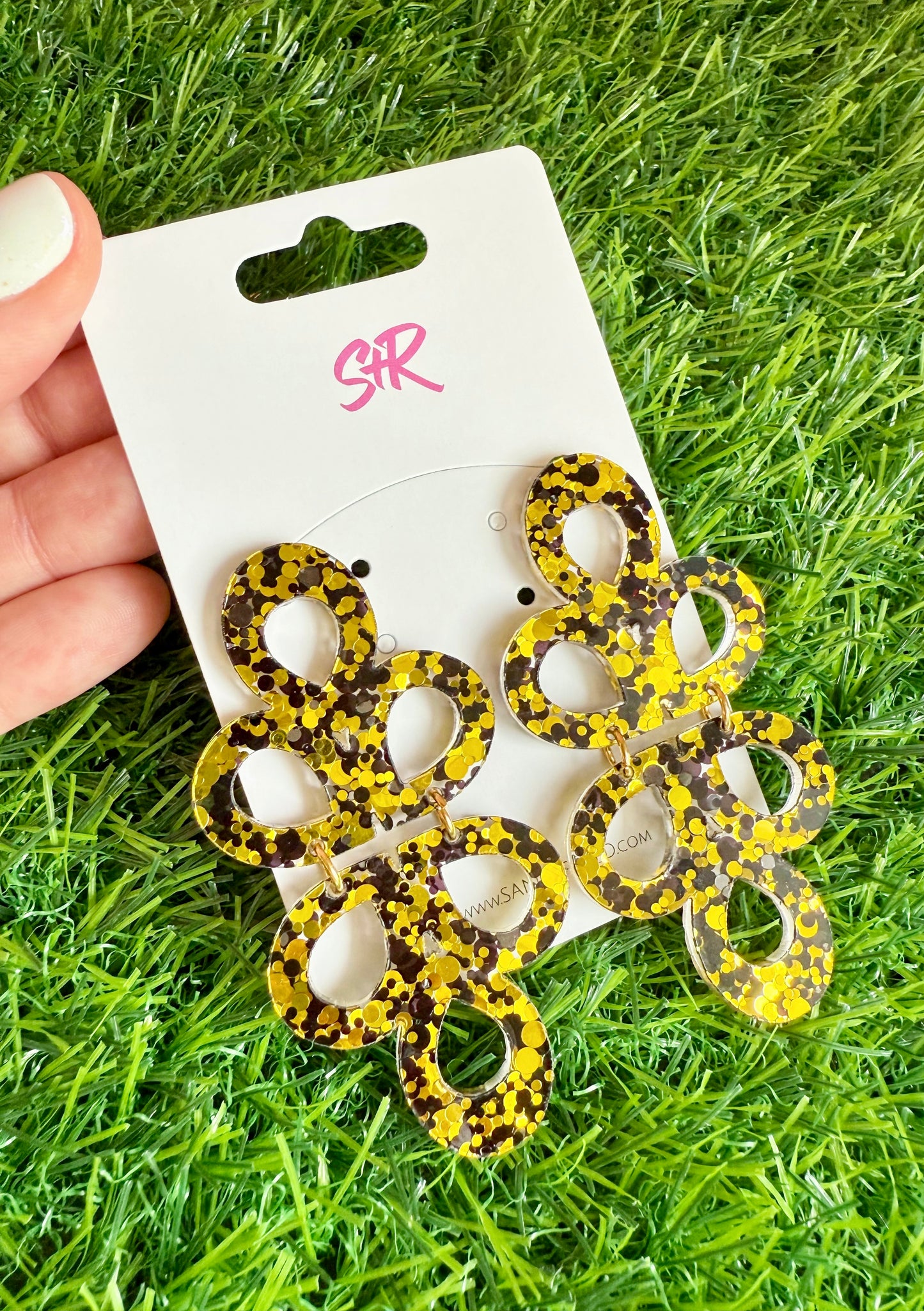 Black and Gold Glitter Janey