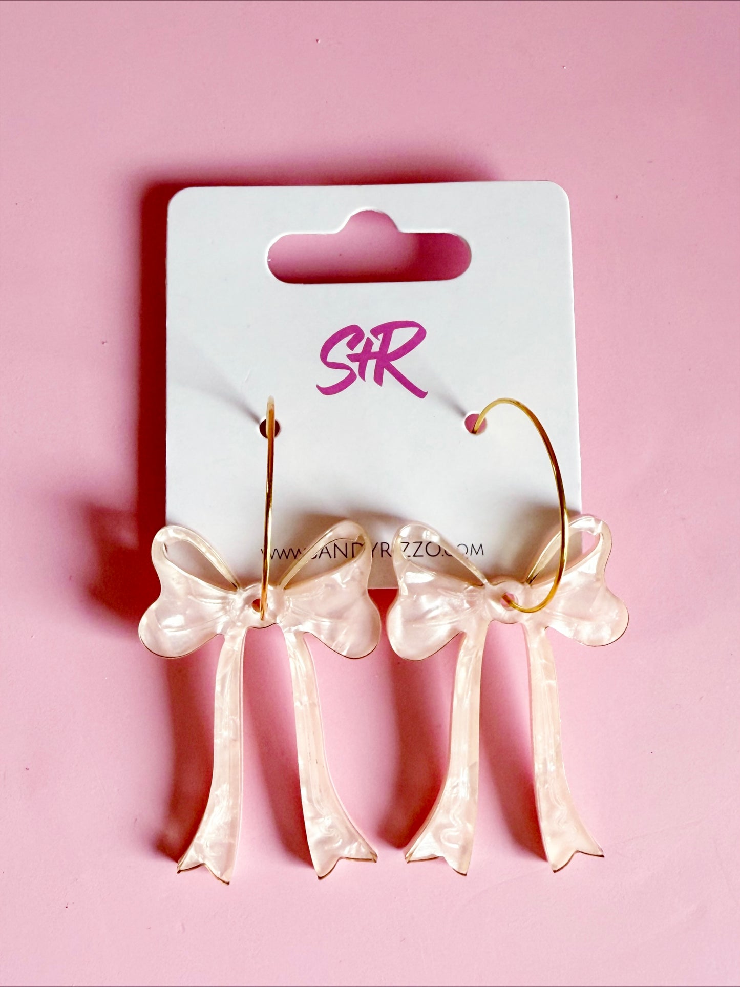 Blush and Bashful Bow on a Hoop
