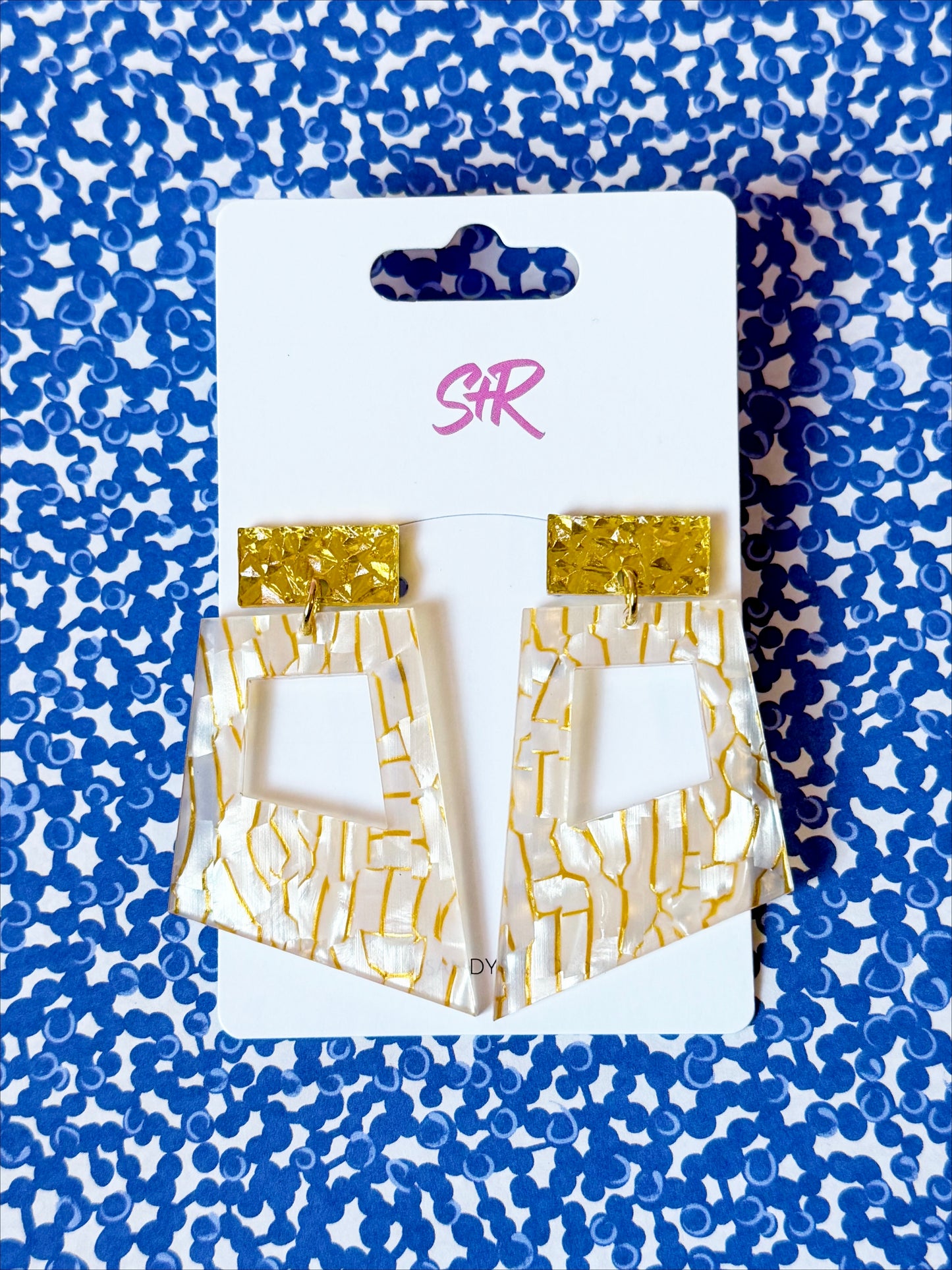 Cream and Gold Sophie