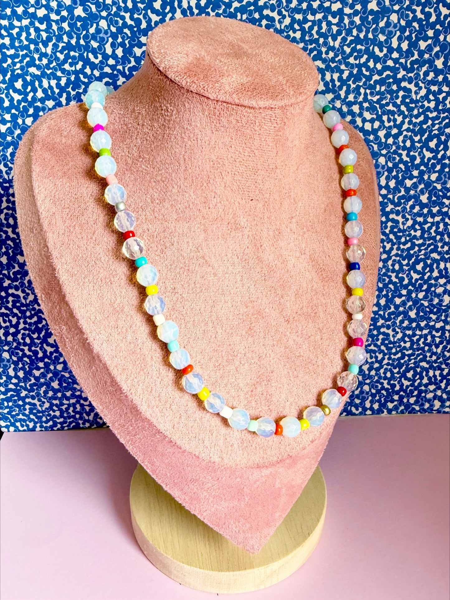 Moon Glow Necklace