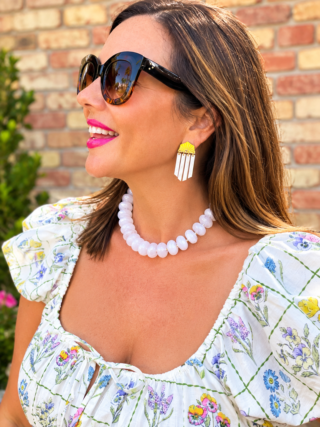 Starburst White Dangle