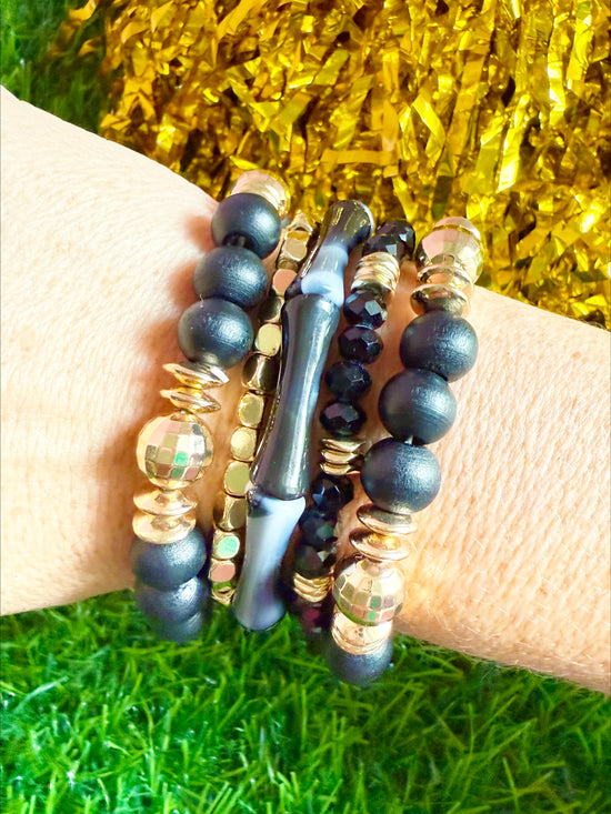 Black and Gold Deluxe Stack