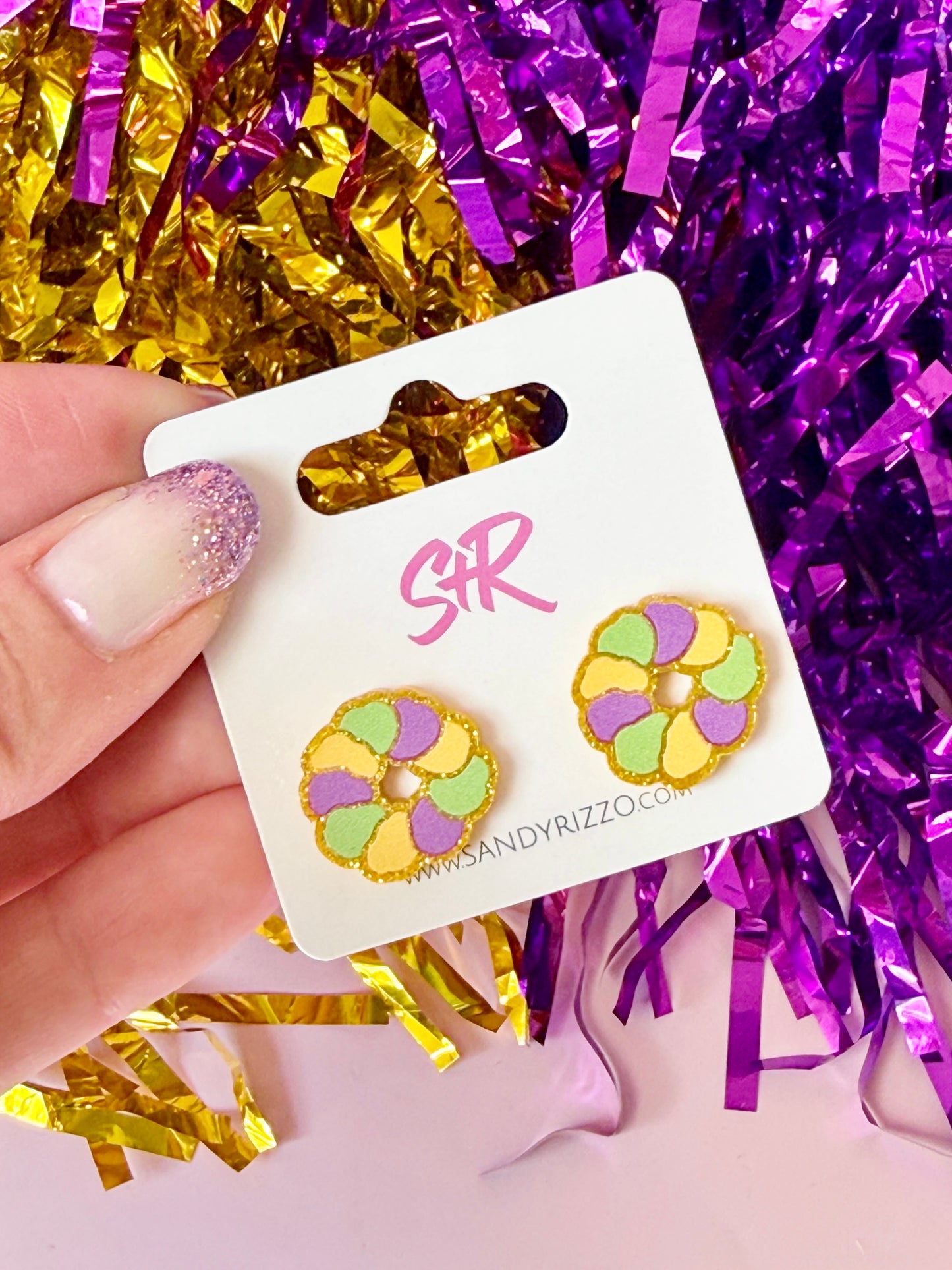 Gold Glitter King Cake Stud