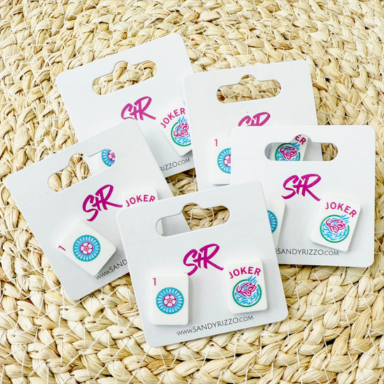 Joker Pastel Mahjong Stud