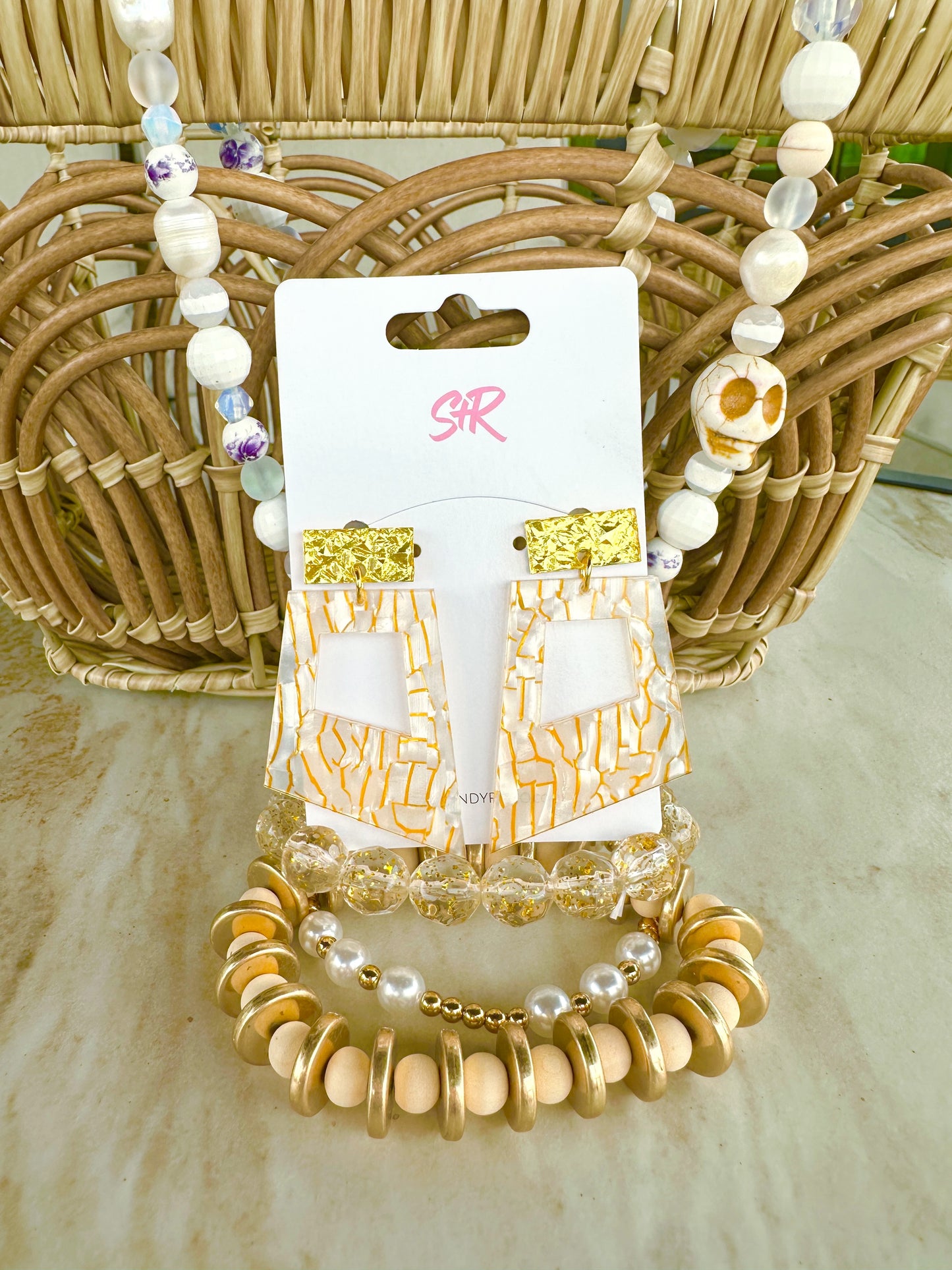 Cream and Gold Sophie