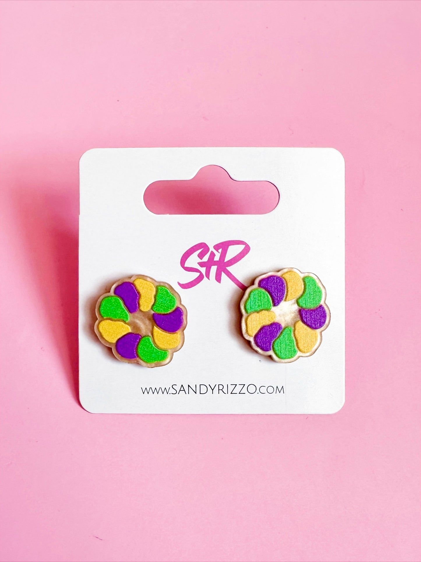 Acrylic King Cake Stud