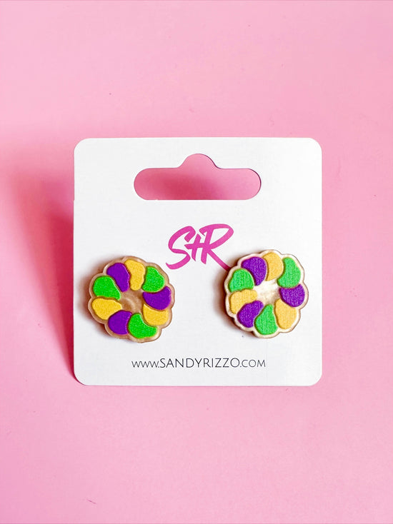 Acrylic King Cake Stud
