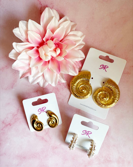 Gold Small Shell Stud