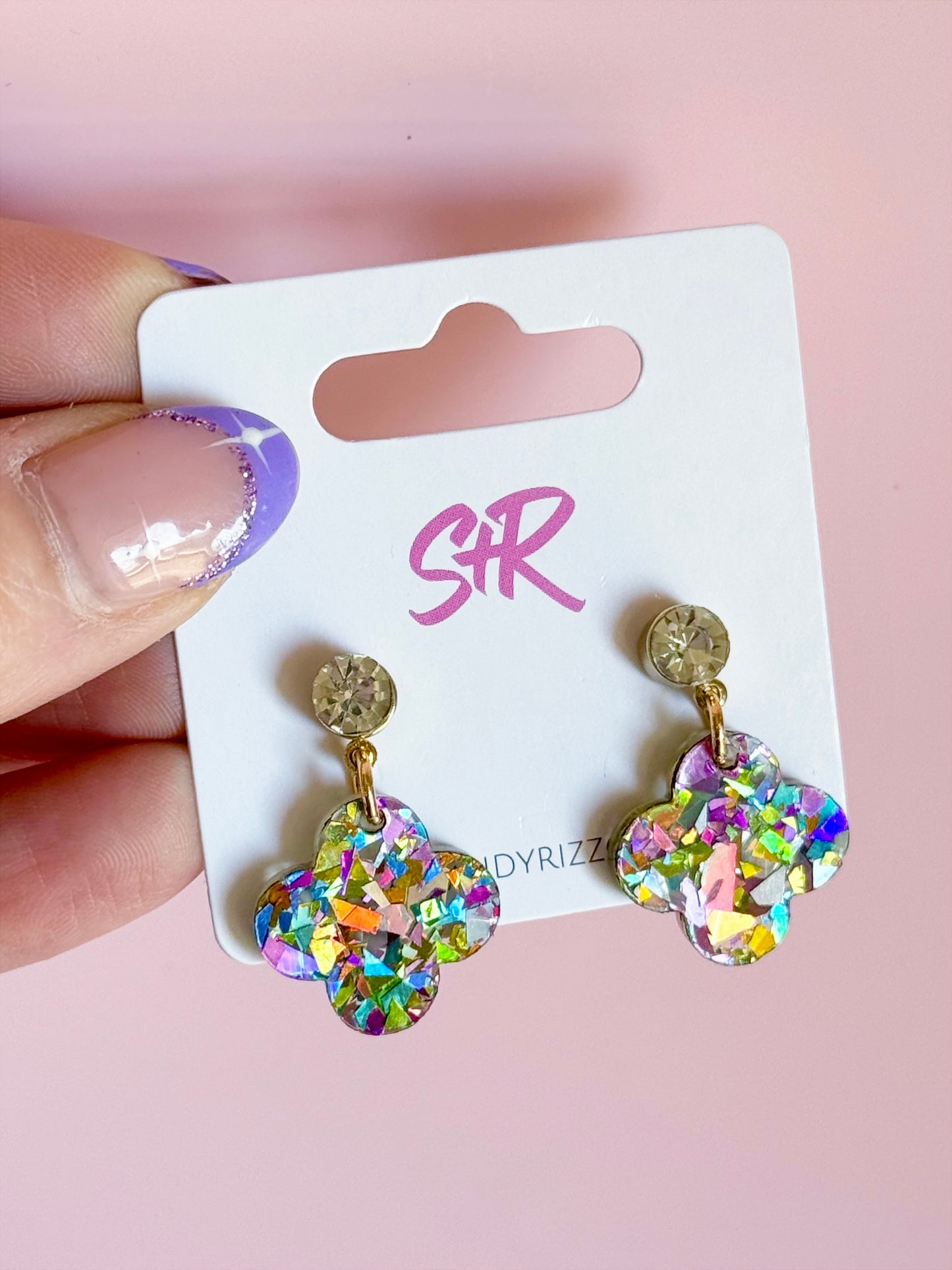 Multicolor Quatrefoil