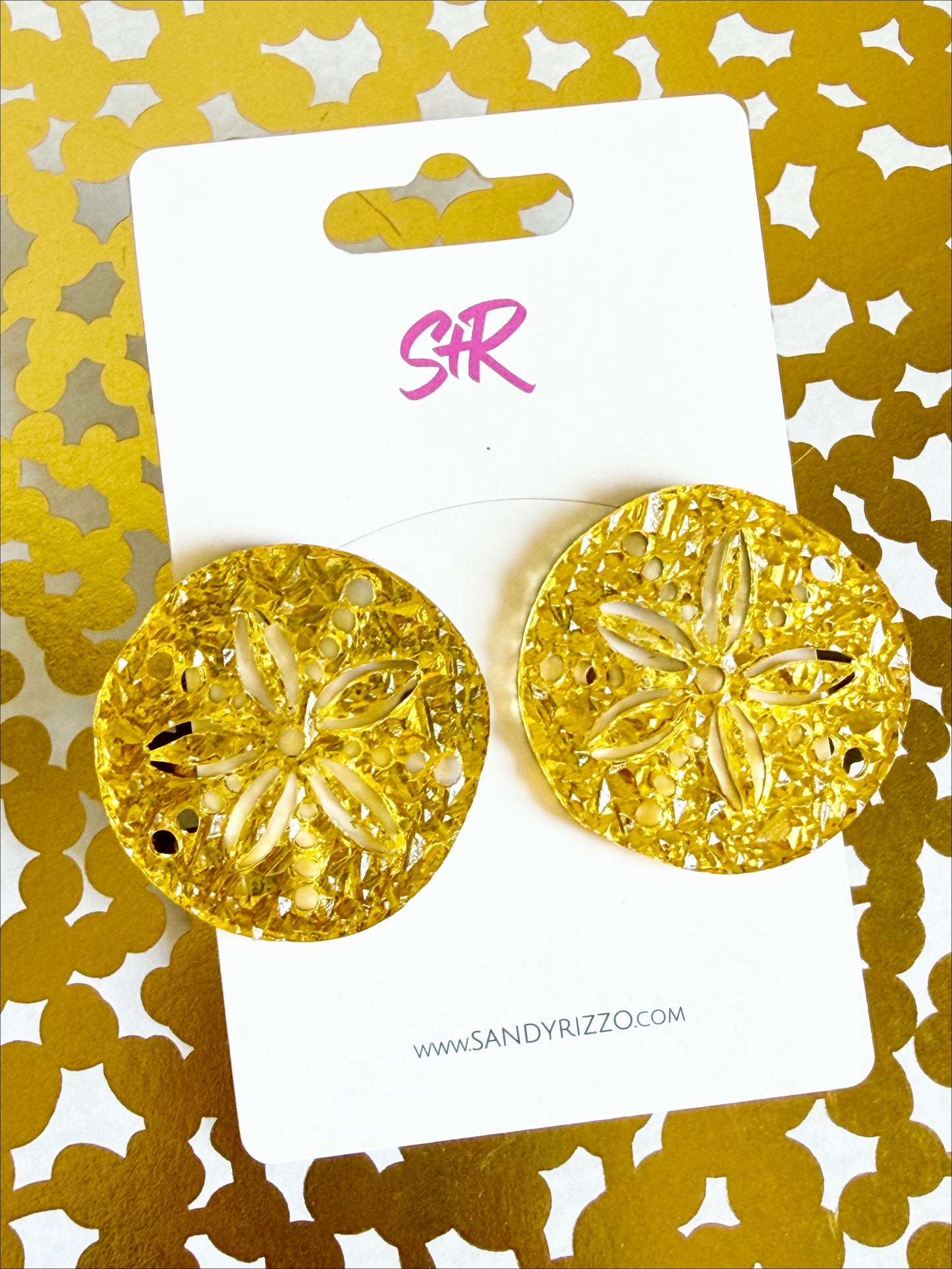 Gold Sand Dollar Statement Stud