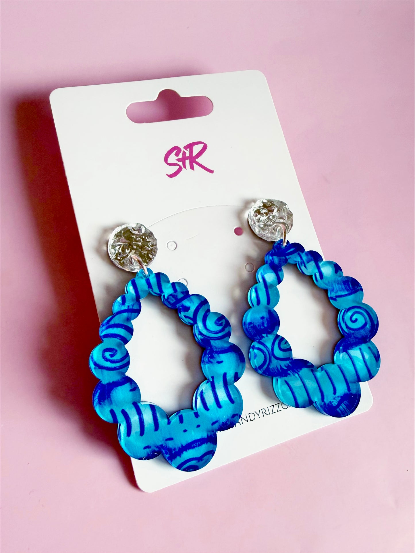 Blue Art Jolene