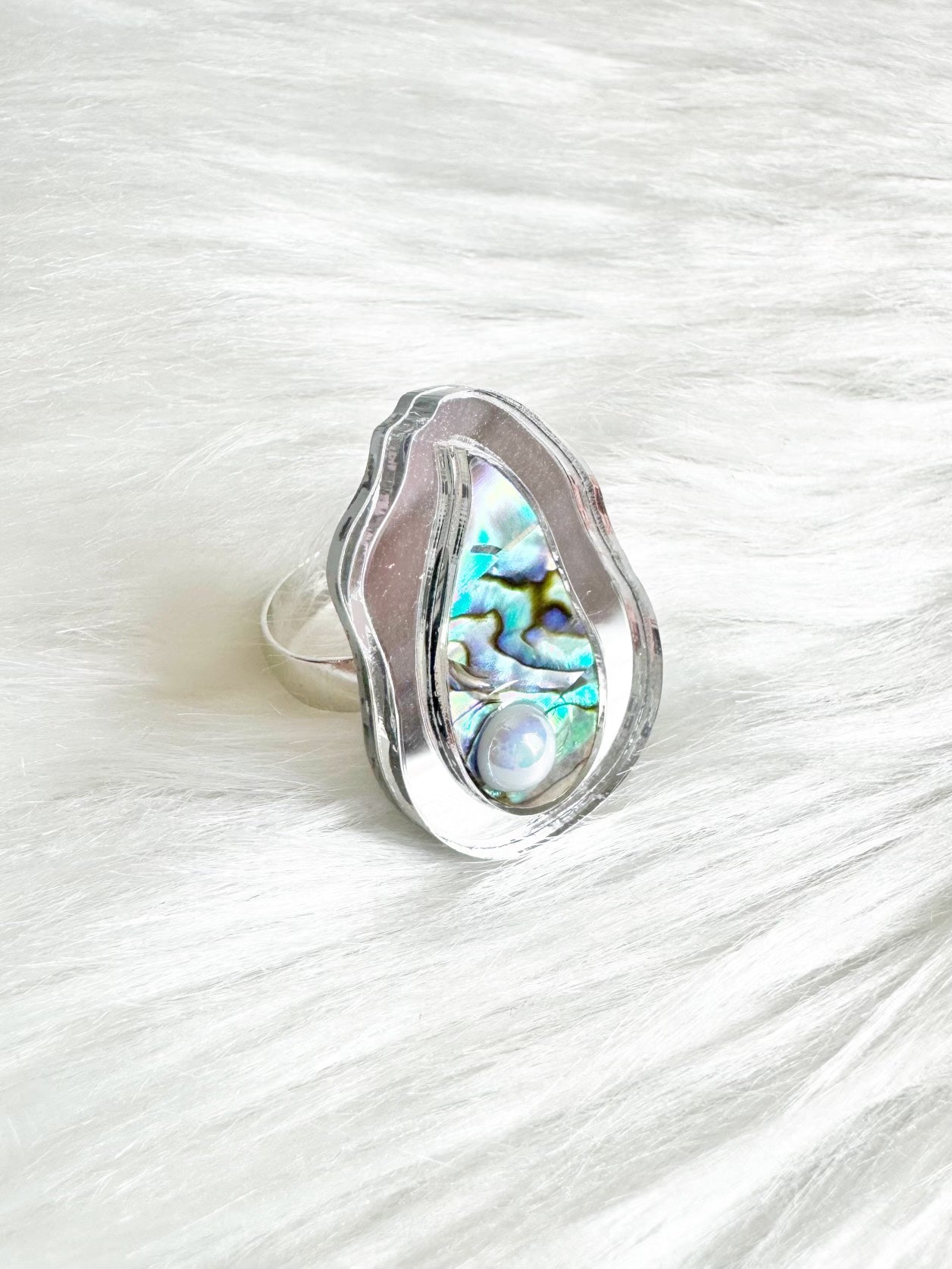 Silver Oyster Ring